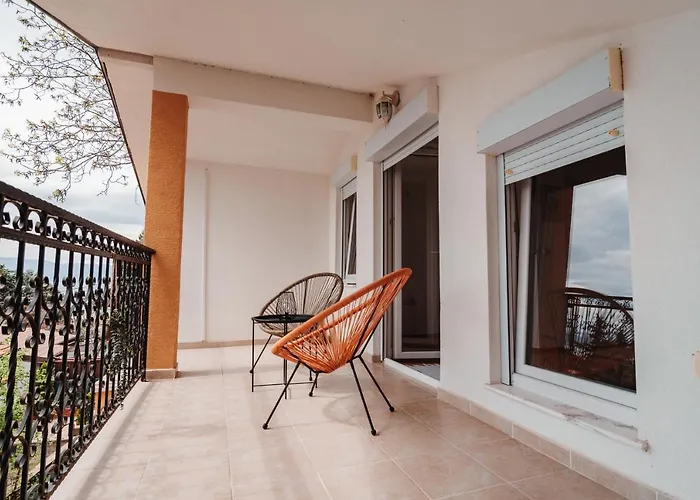 Villa Pandora